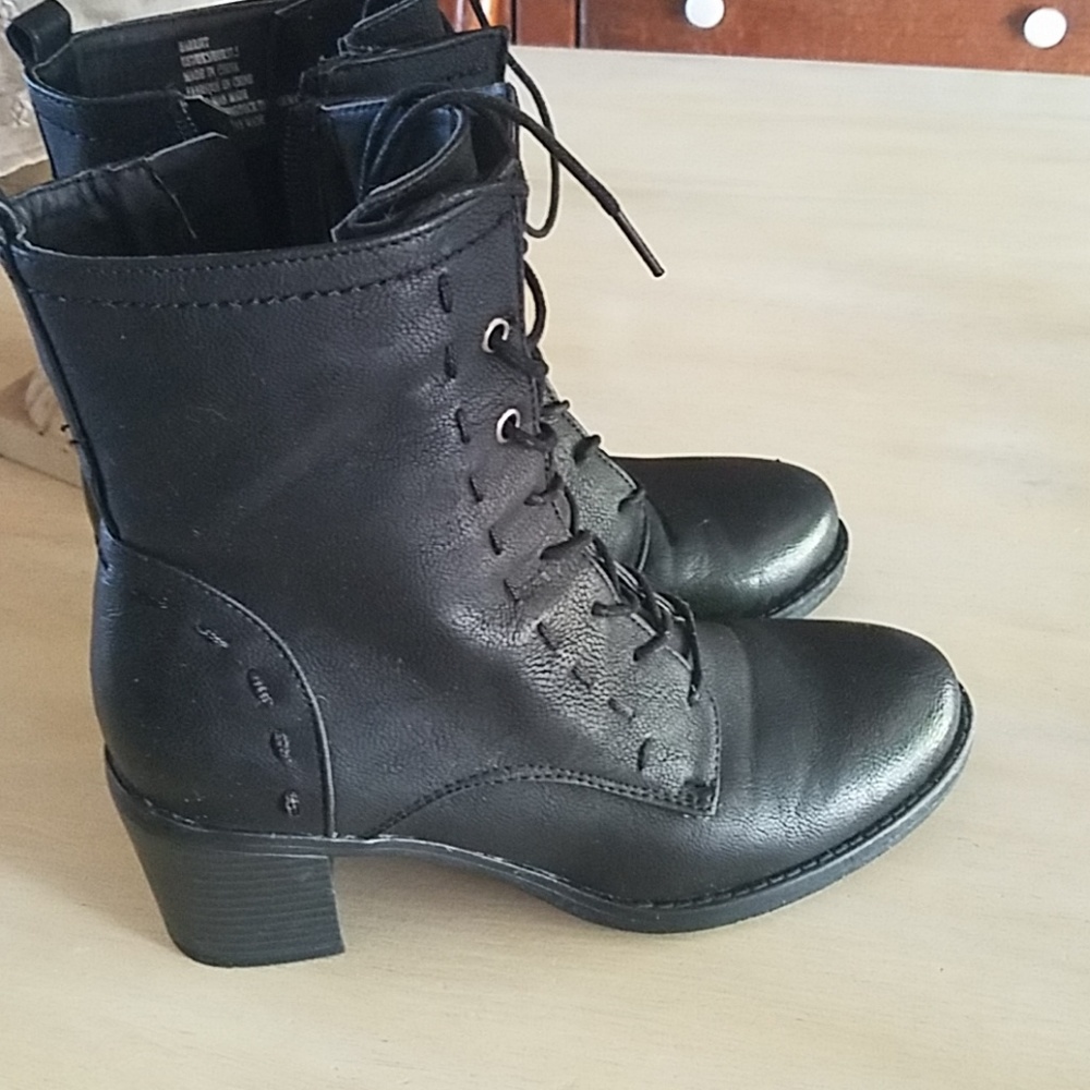 ankle boots